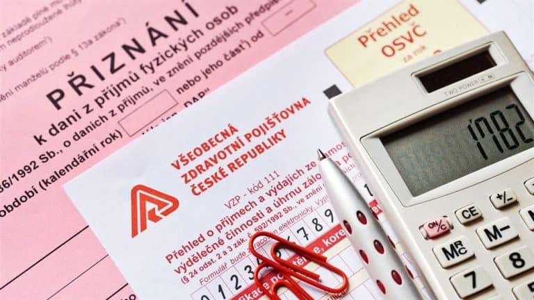 У Чехії прогнозується різке зростання цін на страховки для іноземців до 12 тис. на рік