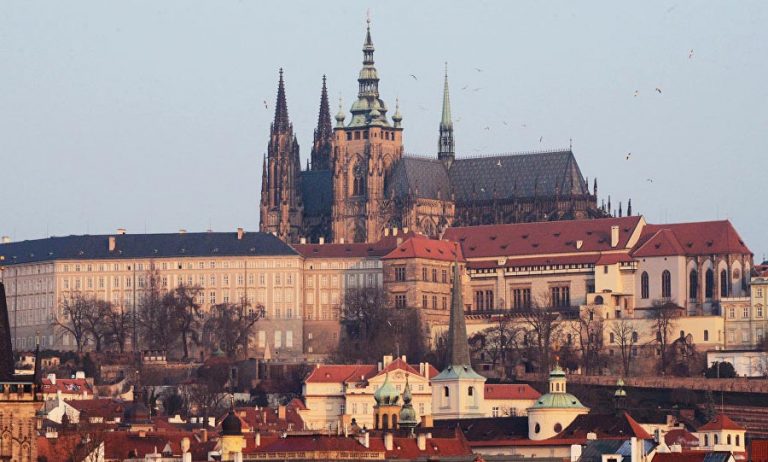 Прага хоче самостійно приймати рішення по пам’ятках