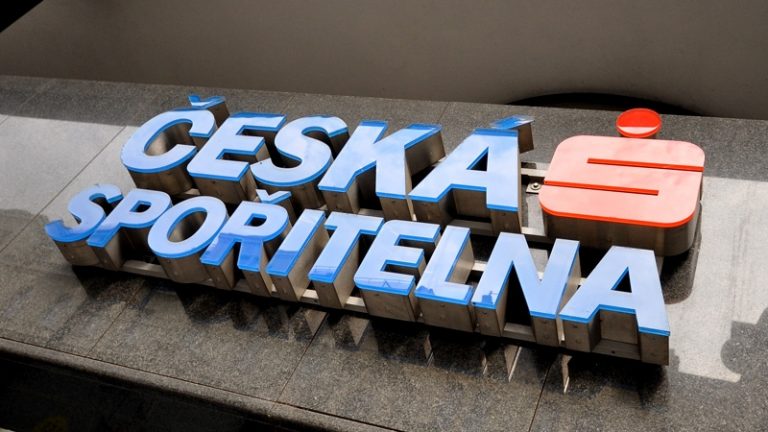 Чеські банки збираються запустити миттєві перекази між банками