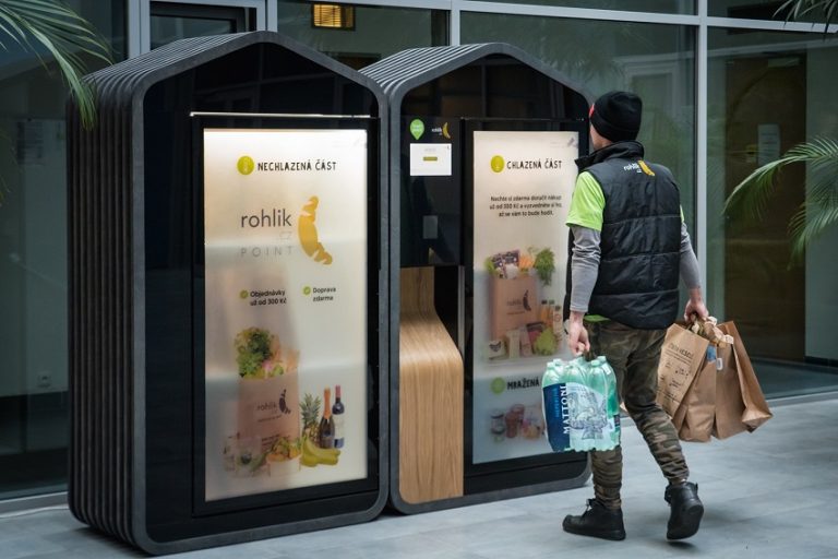 Найбільший онлайн-супермаркет Праги буде безкоштовно доставляти їжу в офіси